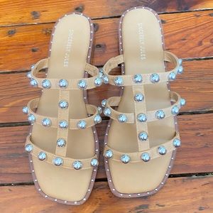Sincerely Jules Ventura Tan Studded Flats Size 10 NWT